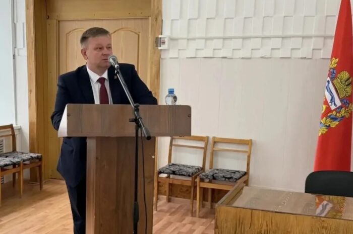 Глава Новоорского района Александр Ващенко отчитался перед депутатами за 2025 год