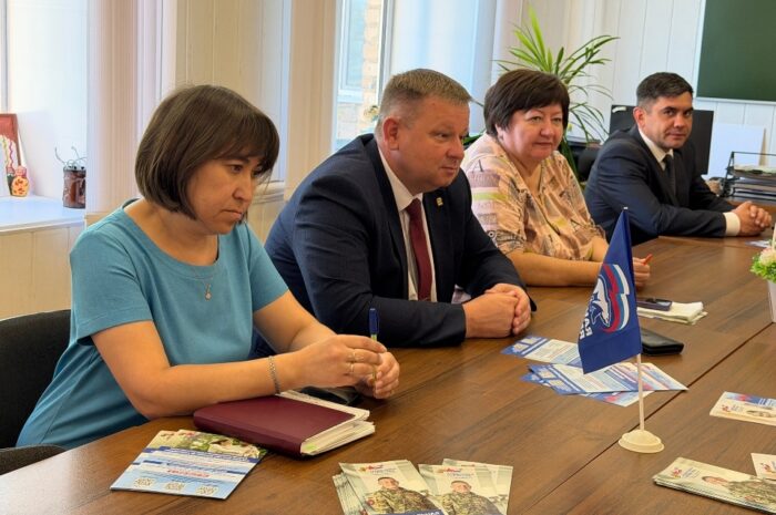 В Новоорском районе состоялся очередной приём участников СВО и членов их семей