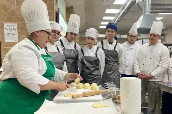 В 2026 году в Оренбуржье колледжи и техникумы подготовили более 15 тысяч специалистов