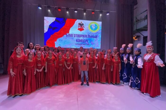 «Достык» и «Акжол» из Новоорского района выступили на концерте в поддержку участников СВО в Орске
