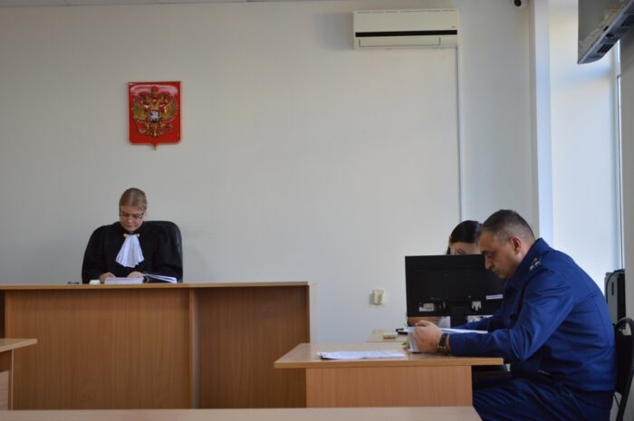 Новоорский районный суд избрал меру пресечения бывшему главному врачу больницы