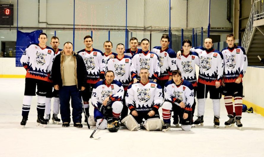 Первомайские хоккеисты вышли в финал XXII областных зимних сельских спортивных игр «Оренбургская снежинка»