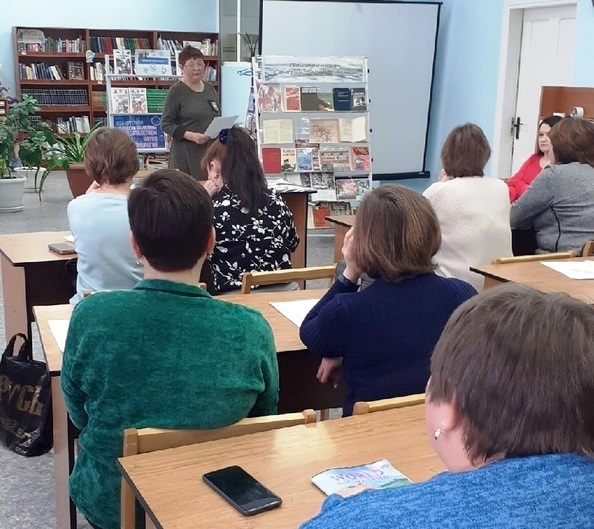 Первомайские библиотеки провели мероприятия, посвященные 80-летию победы в Сталинградской битве
