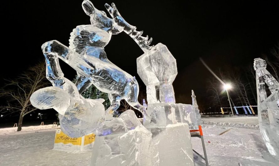 В Бузулуке впервые проходит фестиваль ледовых скульптур