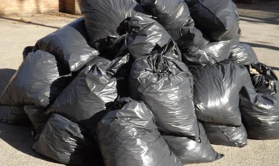 Крупногабаритный мусор до 20 апреля можно складировать возле площадок ТКО