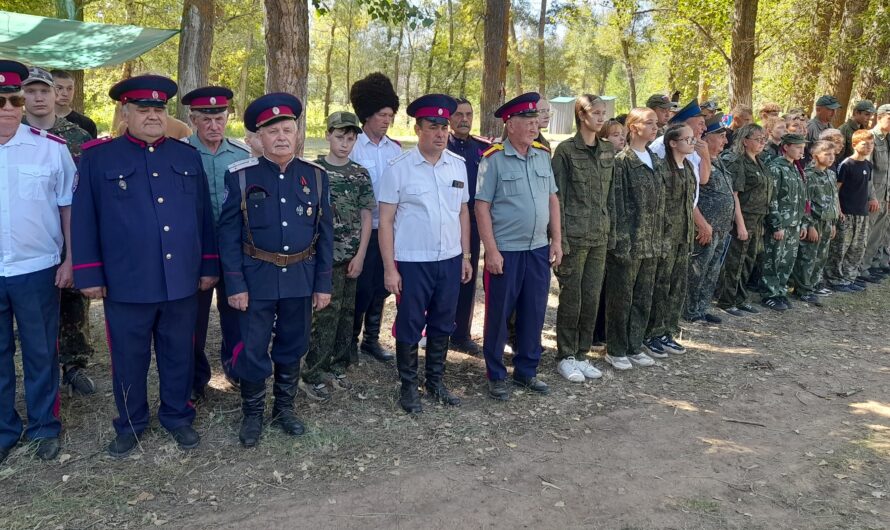 Казаки из Первомайского района приняли участие в казачьих сборах