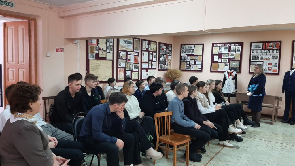 76 школа рязань внутри. 76 школа рязань. школа 28 рязань. 76 школа рязань. спортзал в школе.