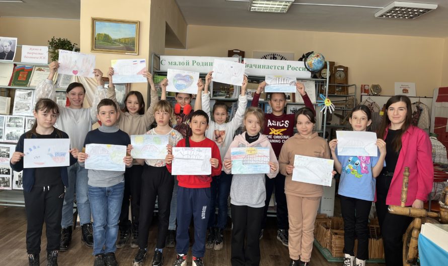 В Асекеевском народном музее прошел музейный час для школьников “Крым и Россия”