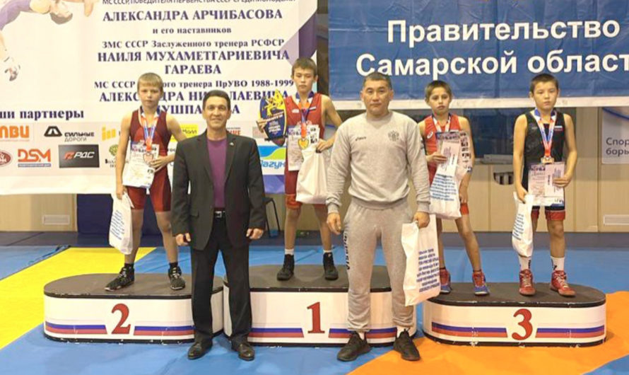 Асекеевские спортсмены стали победителями и призёрами открытого турнира Самарской области по греко-римской борьбе