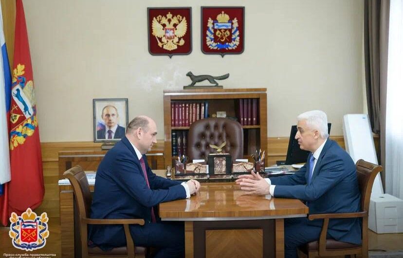 Врио губернатора Евгений Солнцев встретился с главой «Россети Волга»