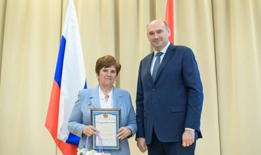 Евгений Солнцев принял участие в педагогическом форуме