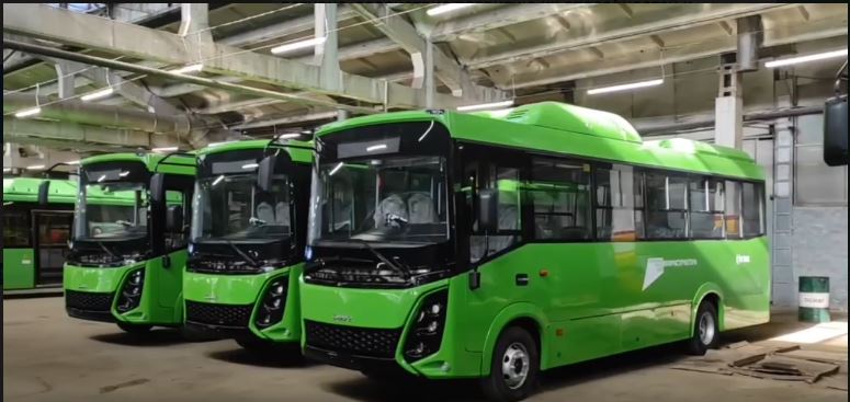 Автобусный парк Оренбурга пополнился 15 новыми автобусами среднего класса