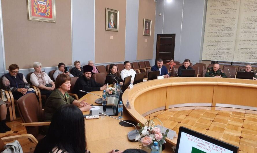 Круглый стол «Герои нашего времени» состоялся в Оренбурге