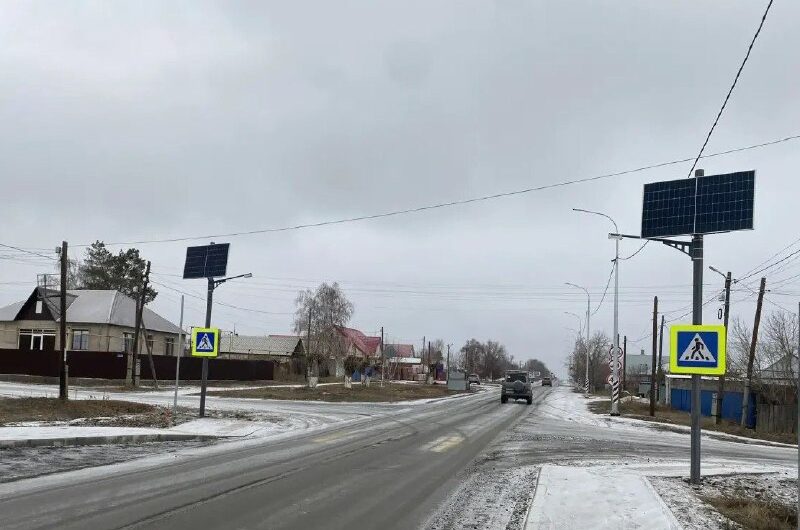 На дорогах Оренбуржья становиться светлее