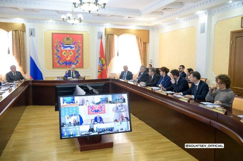 Губернатор Оренбургской области Евгений Солнцев принял участие в оперативном совещании