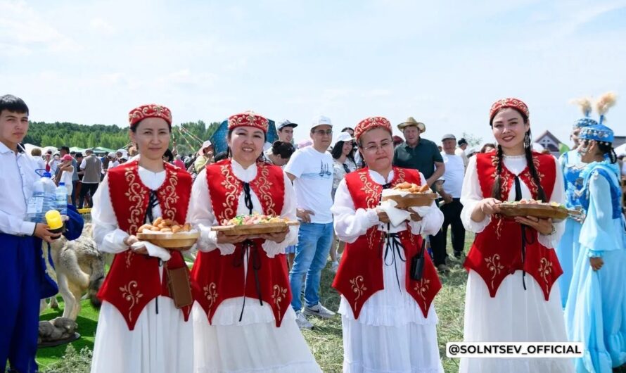 В Соль-Илецке прошел праздник казахской культуры «Степной той»