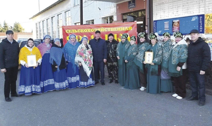 За своей продукцией в очередь