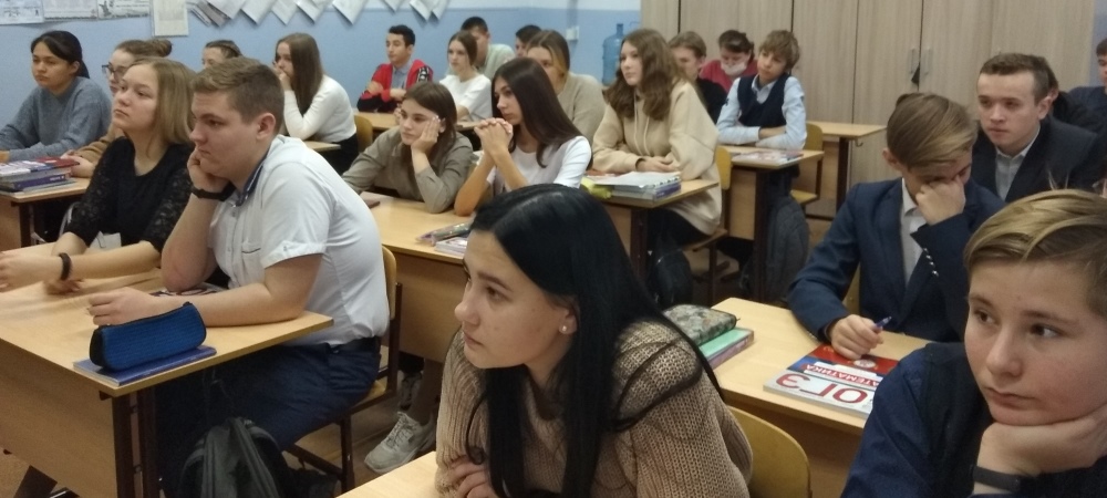 Выпуск новостей 7 апреля. Преподаватели технологического института. Колледж мир юридический Факультет.