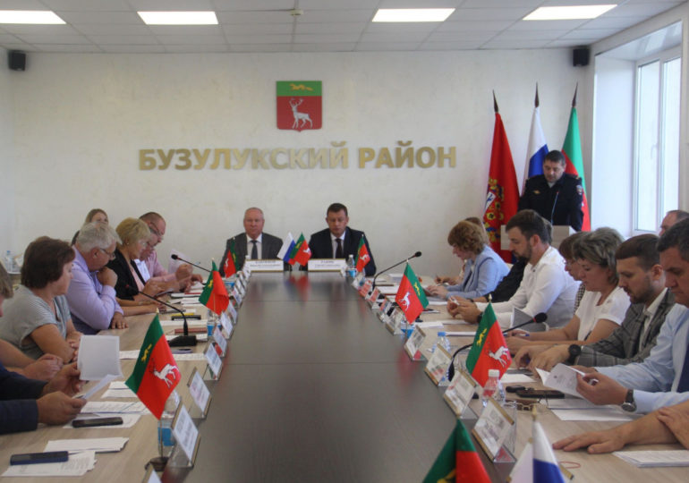 Состоялось аппаратное совещание администрации Бузулукского района