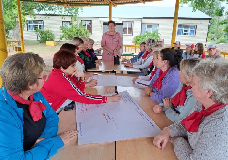 На базе лагеря «Буревестник» состоялось мероприятие для бузулукских педагогов