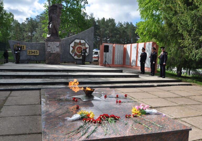 Вечный огонь в поселке Тюльган будет зажжен 28 апреля