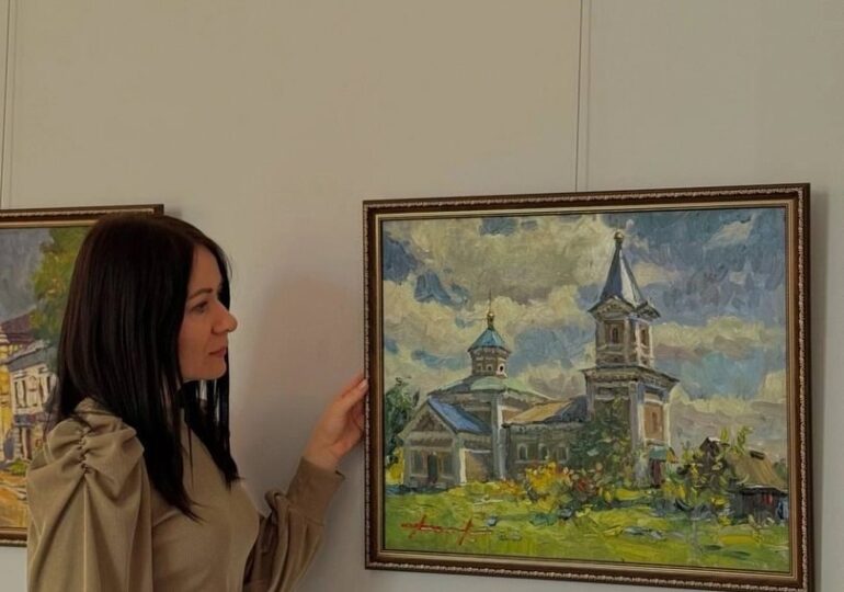 Картины бузулукских художников отправятся в Луганскую Народную Республику