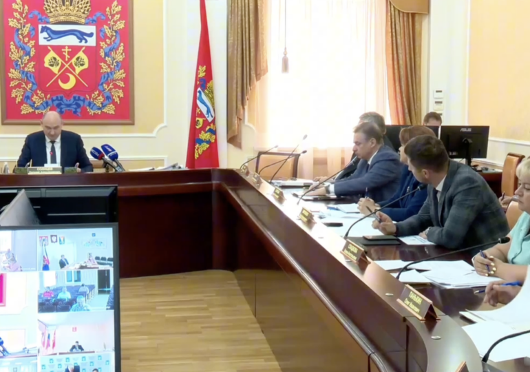 Солнцев вводит рейтинг министерств по работе с обращениями