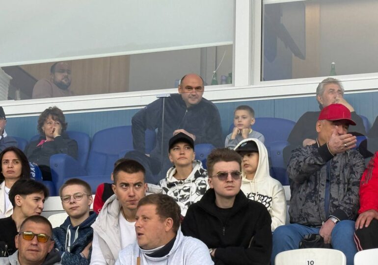 Евгений Солнцев посетил матч ФК «Оренбург» в рамках Российской Премьер-Лиги