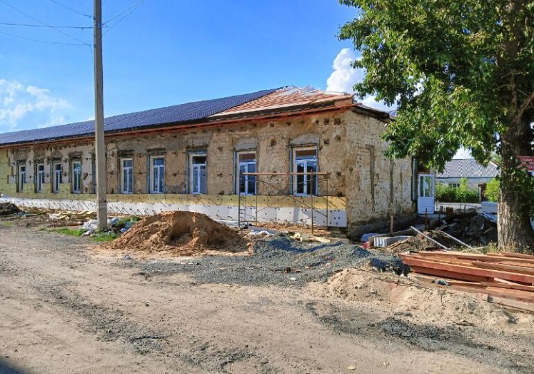 Капремонт школы искусств в Адамовке выходит на финишную прямую