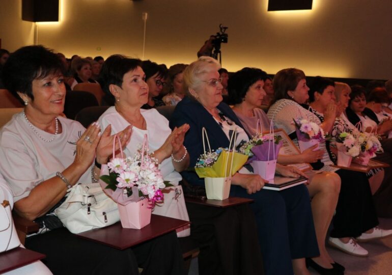 В Бузулуке состоялось августовское совещание педагогов