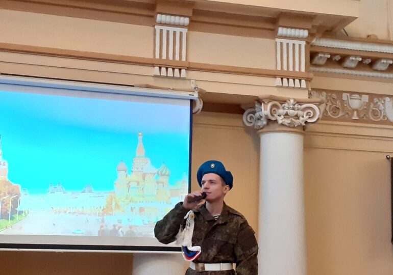 В Бузулукском колледже промышленности и транспорта прошло торжественное мероприятие, посвящённое Дню призывника