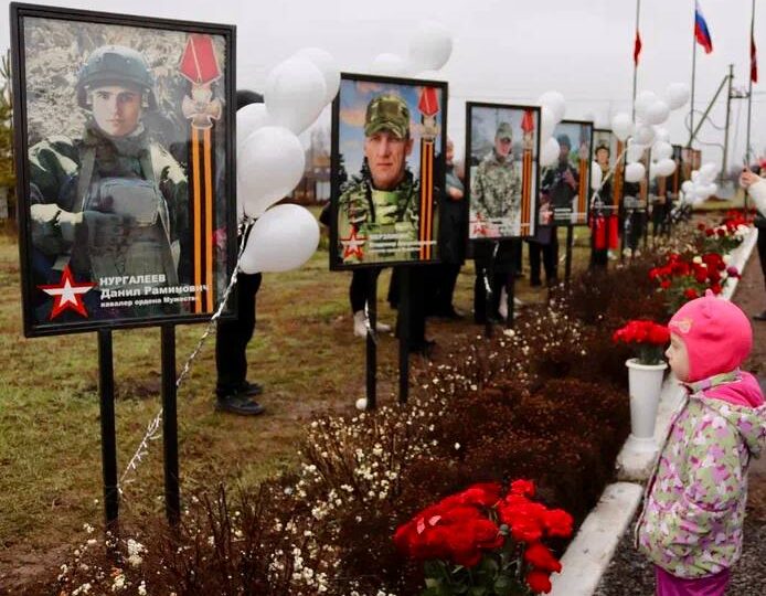 В Красногвардейце открыли Аллею Славы в память о героях