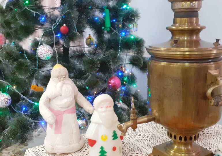 В Бузулукском музее рассказали историю двух новогодних игрушек