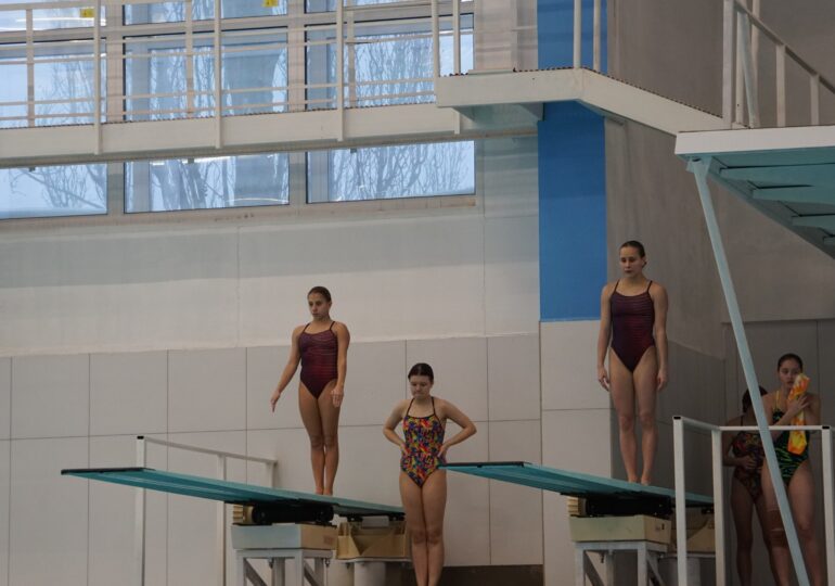 В Бузулуке стартовали Всероссийские соревнования по прыжкам в воду «Кубок Урала»