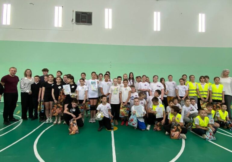 В Красногвардейце прошла спортивная игра "Весёлые старты"