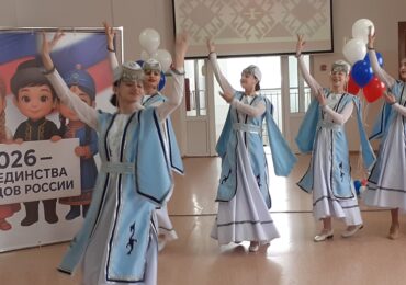 В Бузулуке прошли праздники, посвященные Дню родной школы: как это было в школе №5