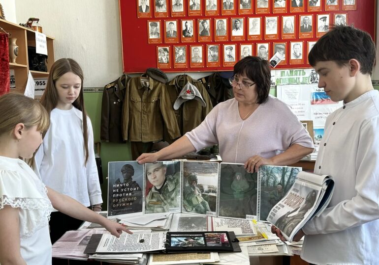 Школьный музей в Елшанке Первой хранит историю села и его жителей