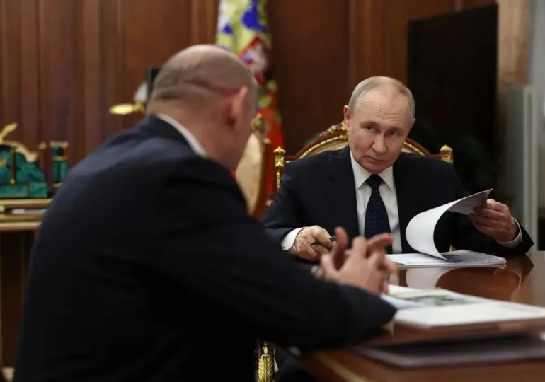 Губернатор Оренбуржья доложил Владимиру Путину о поддержке участников СВО