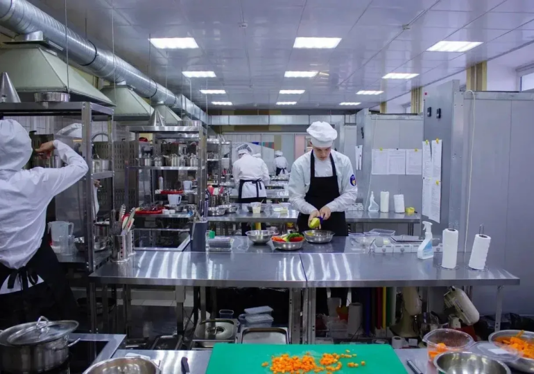 В Оренбуржье прибыли участники чемпионата «Профессионалы» из 88 регионов