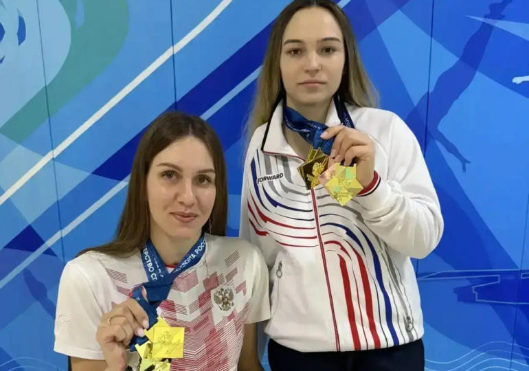 Оренбурженки завоевали 8 медалей на чемпионате России по плаванию