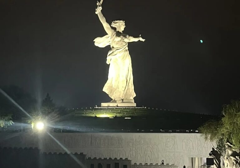 Бармалей и пионеры