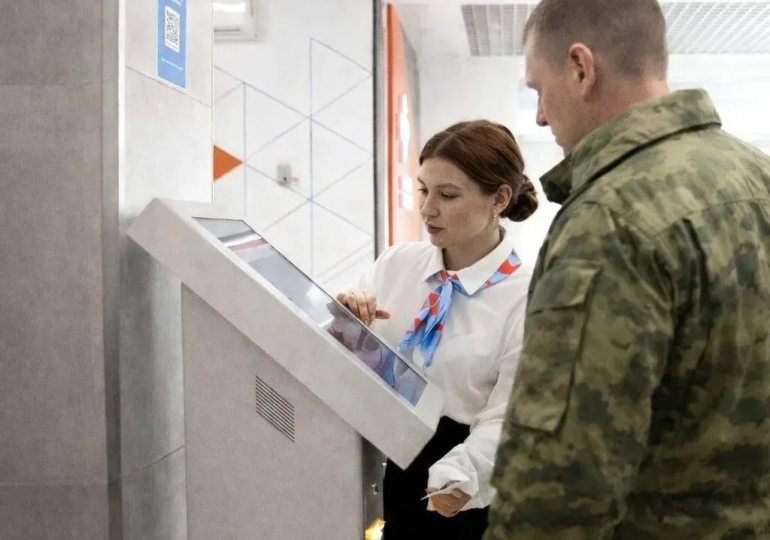 В службу занятости населения Оренбуржья обратились 295 участников СВО и их близких