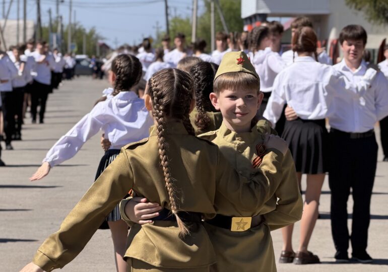 «Вальс Победы» прошел в Бузулукском районе