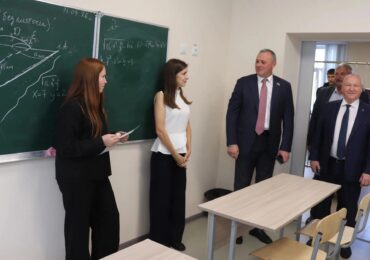 Олег Димов посетил Бузулукский район с рабочим визитом