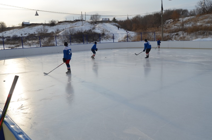 Сакмарские хоккеисты и мини-футболисты не прошли в финал «Оренбургской снежинки»