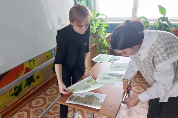 Школьники Егорьевской школы оформили стенд в честь воинов-интернационалистов