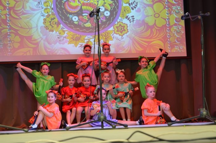 В стихах и песнях славили свой край