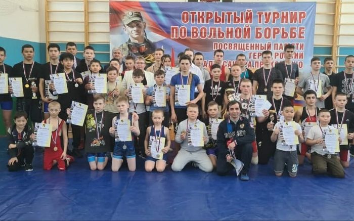 Сакмарские борцы выступили на турнире памяти Александра Прохоренко