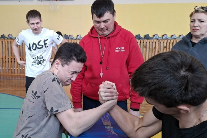 В школах Сакмарского района дан старт месячнику оборонно-массовой и спортивной работы