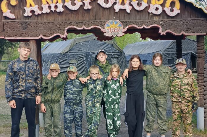 Смена «Казаки-2026» объединила юных сакмарцев в лагере «Самородово»